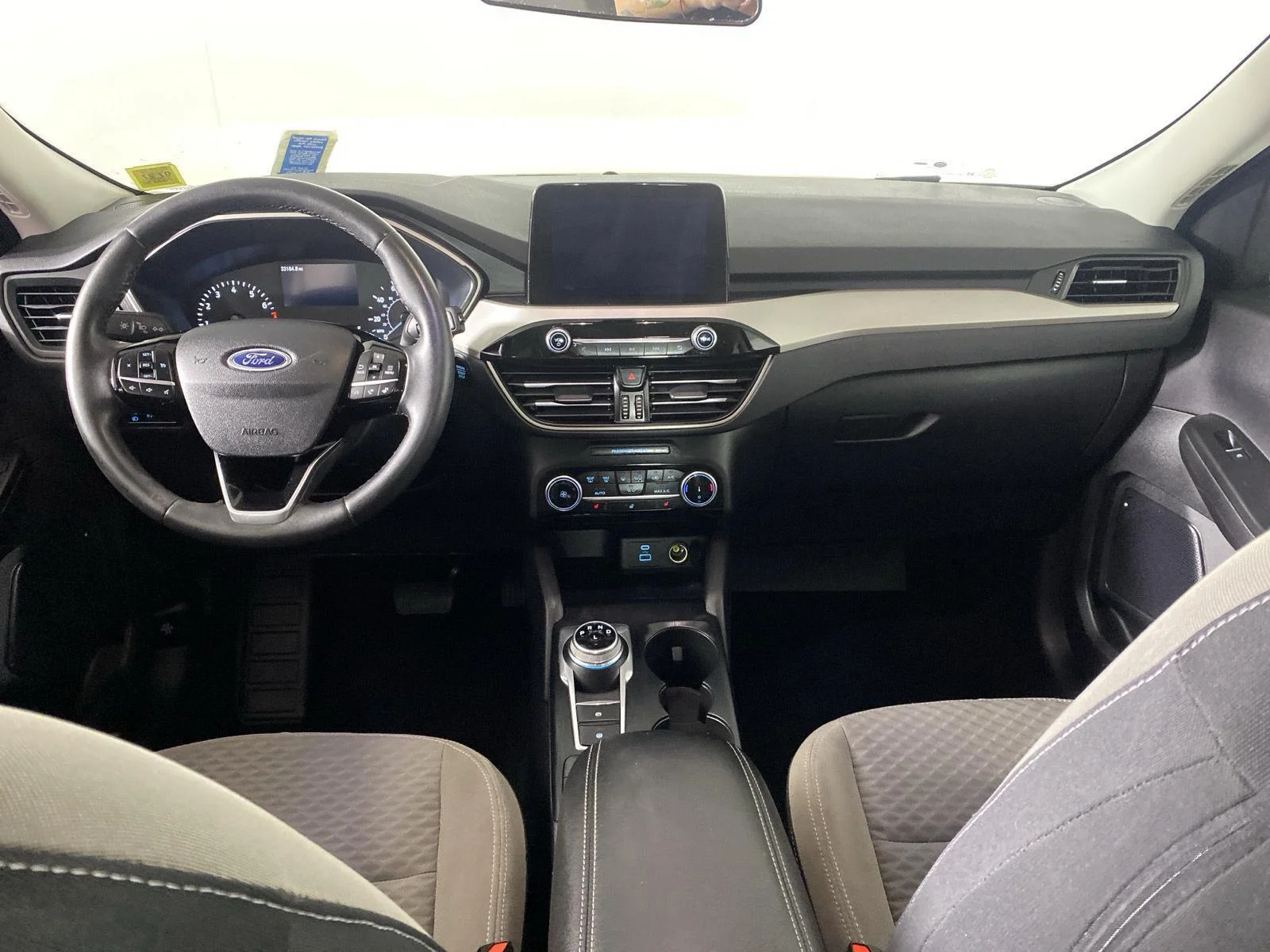 Used 2022 Rapid Red Metallic Tinted Clearcoat Ford  image 32