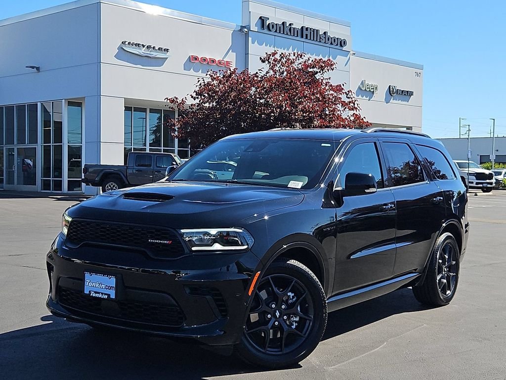 New 2026 Diamond Black Clear-Coat Exterior Paint Dodge GT Plus HEMI V8 image 2