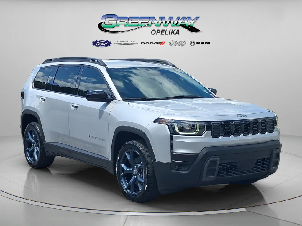 2026 Jeep Cherokee Laredo