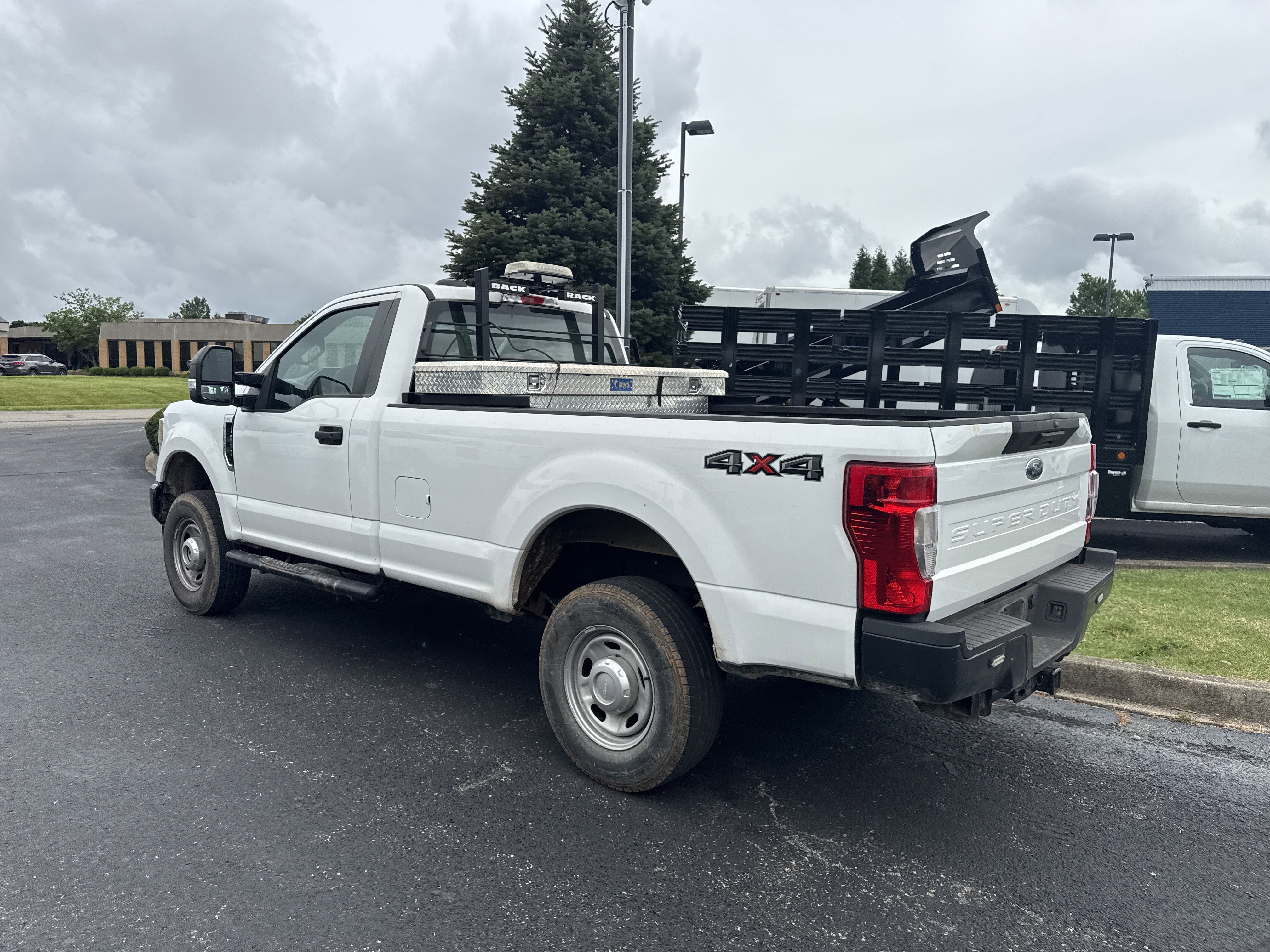 Used 2020 Oxford White Ford XL image 6