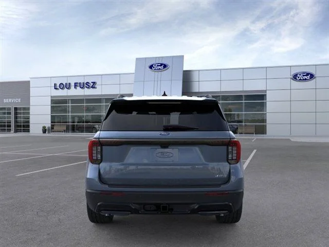 New 2026 Blue Ford ST-Line image 5