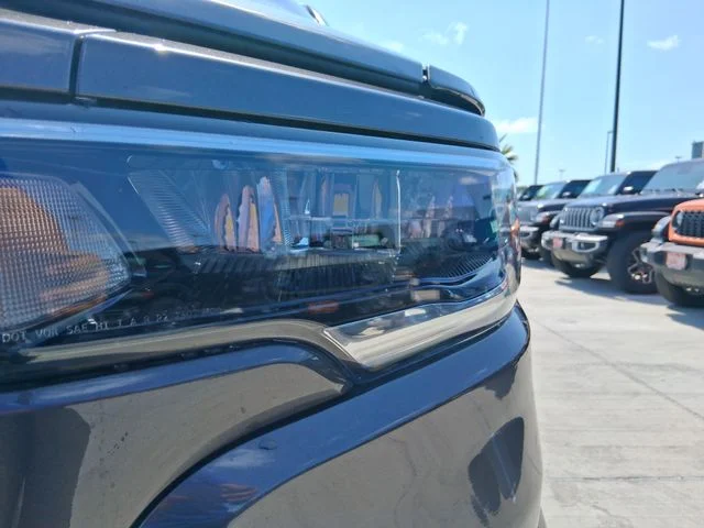 New 2026 Granite Crystal Metallic Clear-Coat Exterior Paint RAM Big Horn/Lone Star image 9