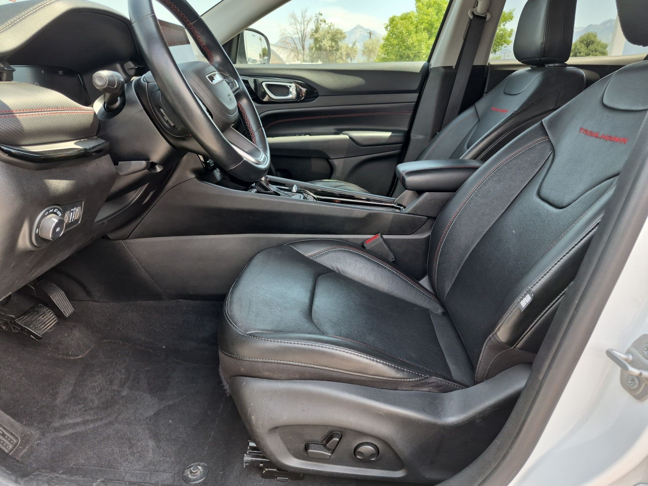 Certified Used 2022 Bright White Clearcoat Jeep Trailhawk image 26