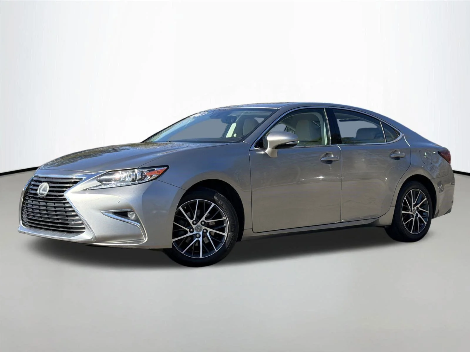 2018 Lexus ES