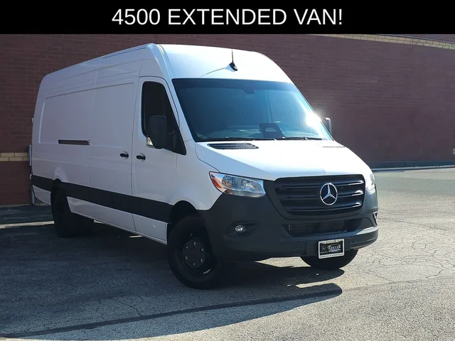 2025 Mercedes-Benz Sprinter 4500 Extended Cargo Van 170 in. WB