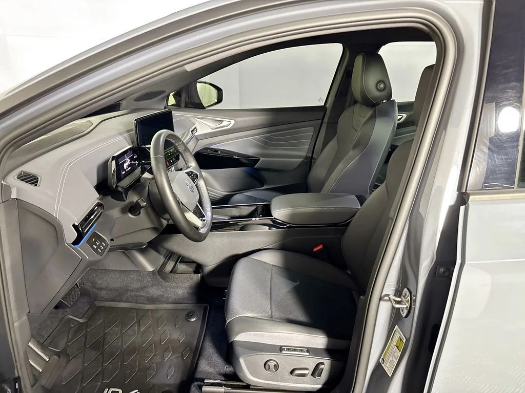 Used 2023  Volkswagen Pro S image 11