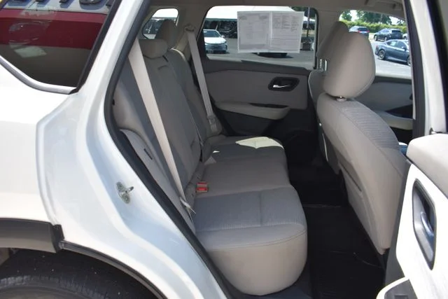 Used 2021 White Nissan SV image 16