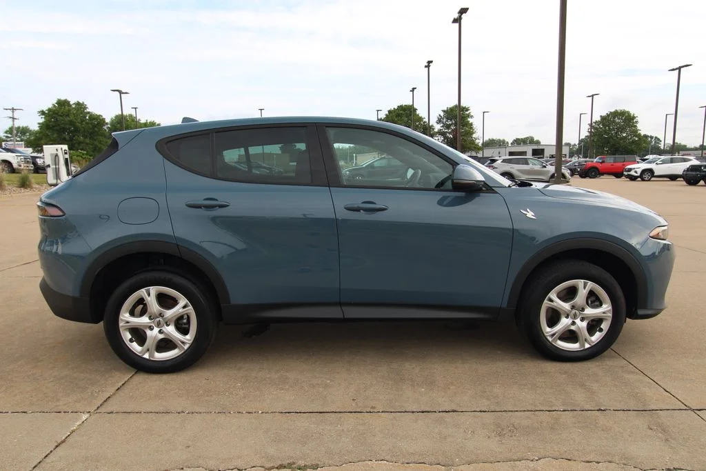 Used 2023 Blue Dodge GT Plus image 3