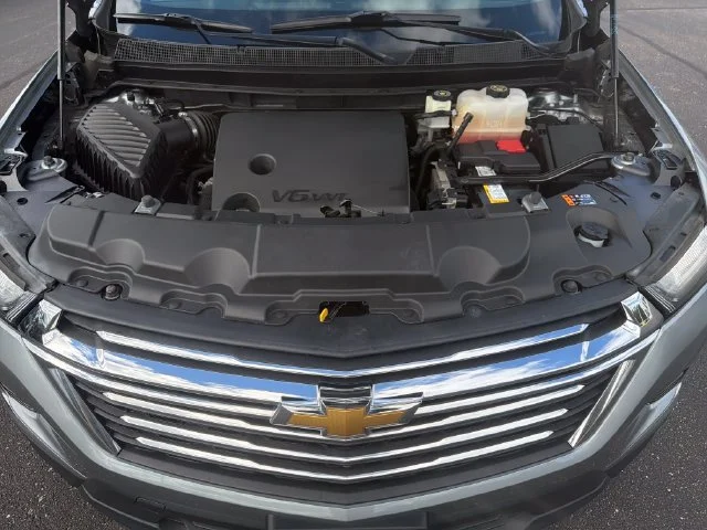 Used 2023 STERLING GRAY METALLIC Chevrolet LT Cloth image 27