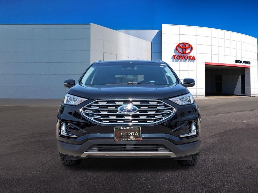 Used 2020 Black Ford SEL image 4