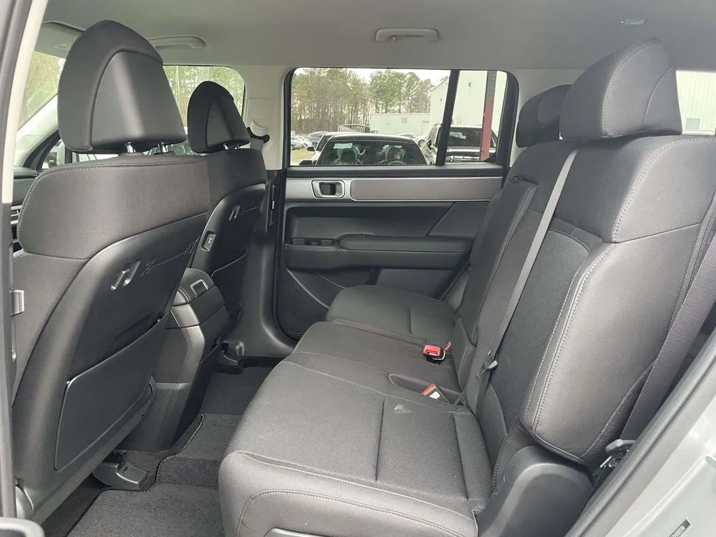 New 2026 Silver Hyundai SE image 11