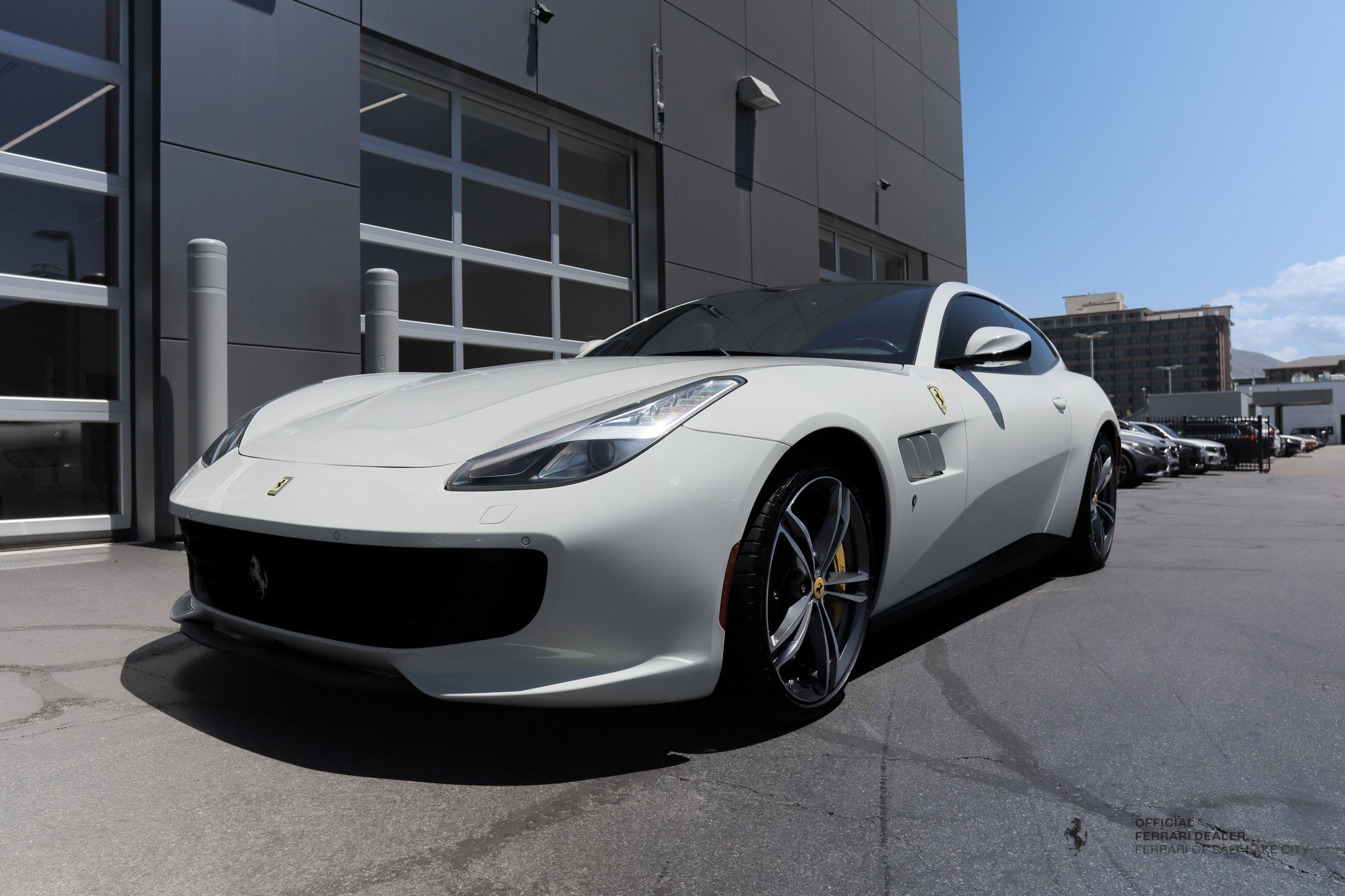 2018 Ferrari GTC4Lusso -'s photo