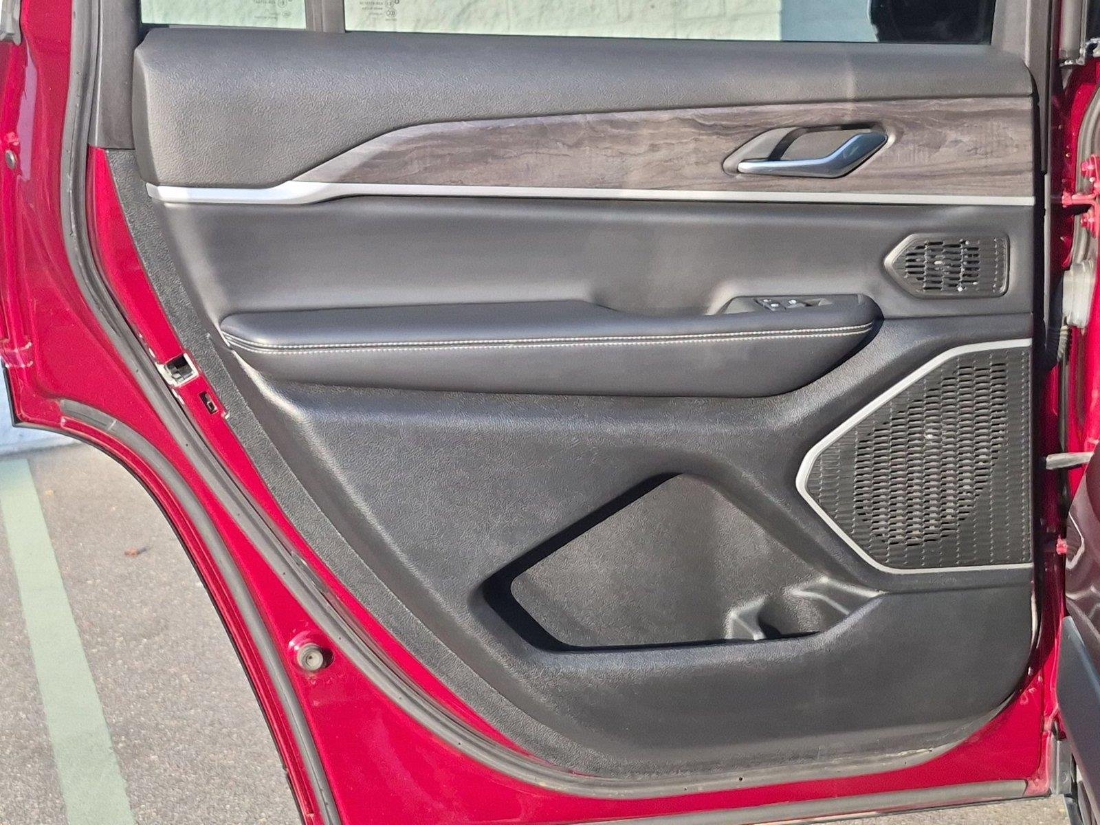 Used 2021 Velvet Red Pearlcoat Jeep Limited image 30