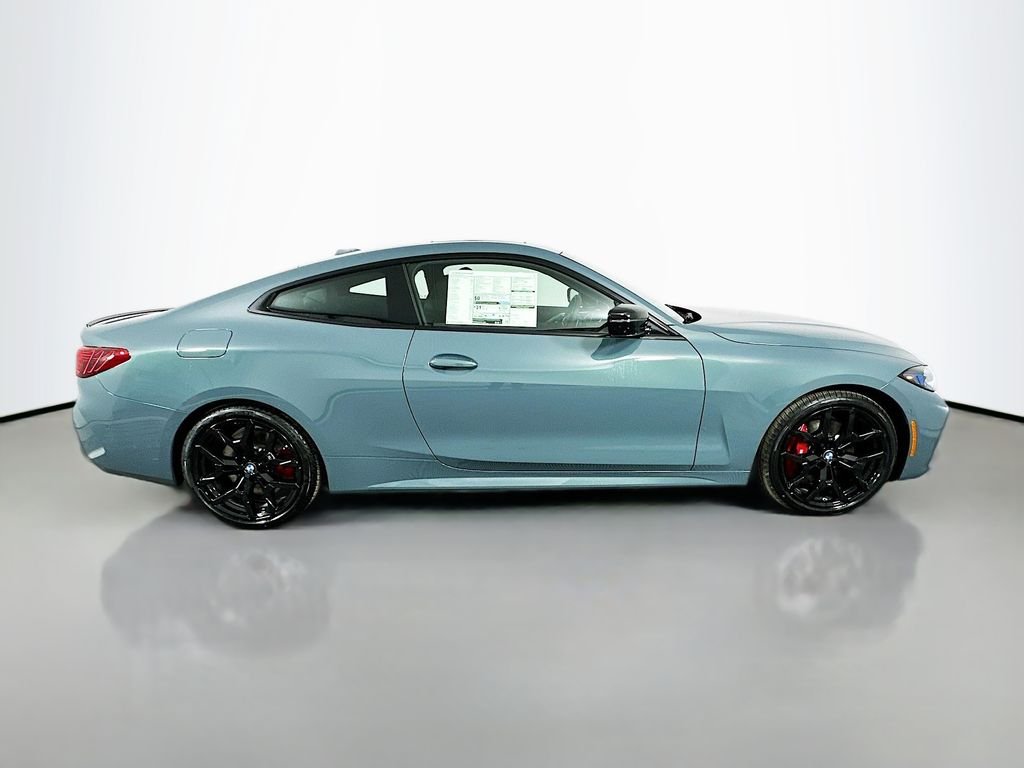 Used 2026 Cape York Green Metallic BMW 430i image 4