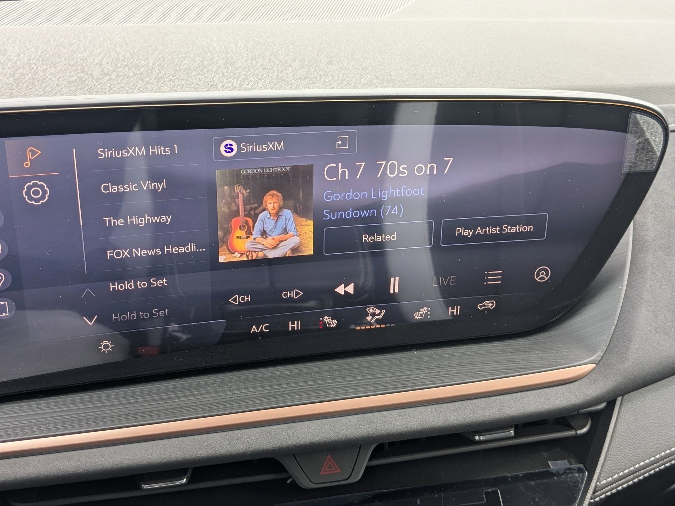 2026 Buick Envision Sport Touring - Photo 16