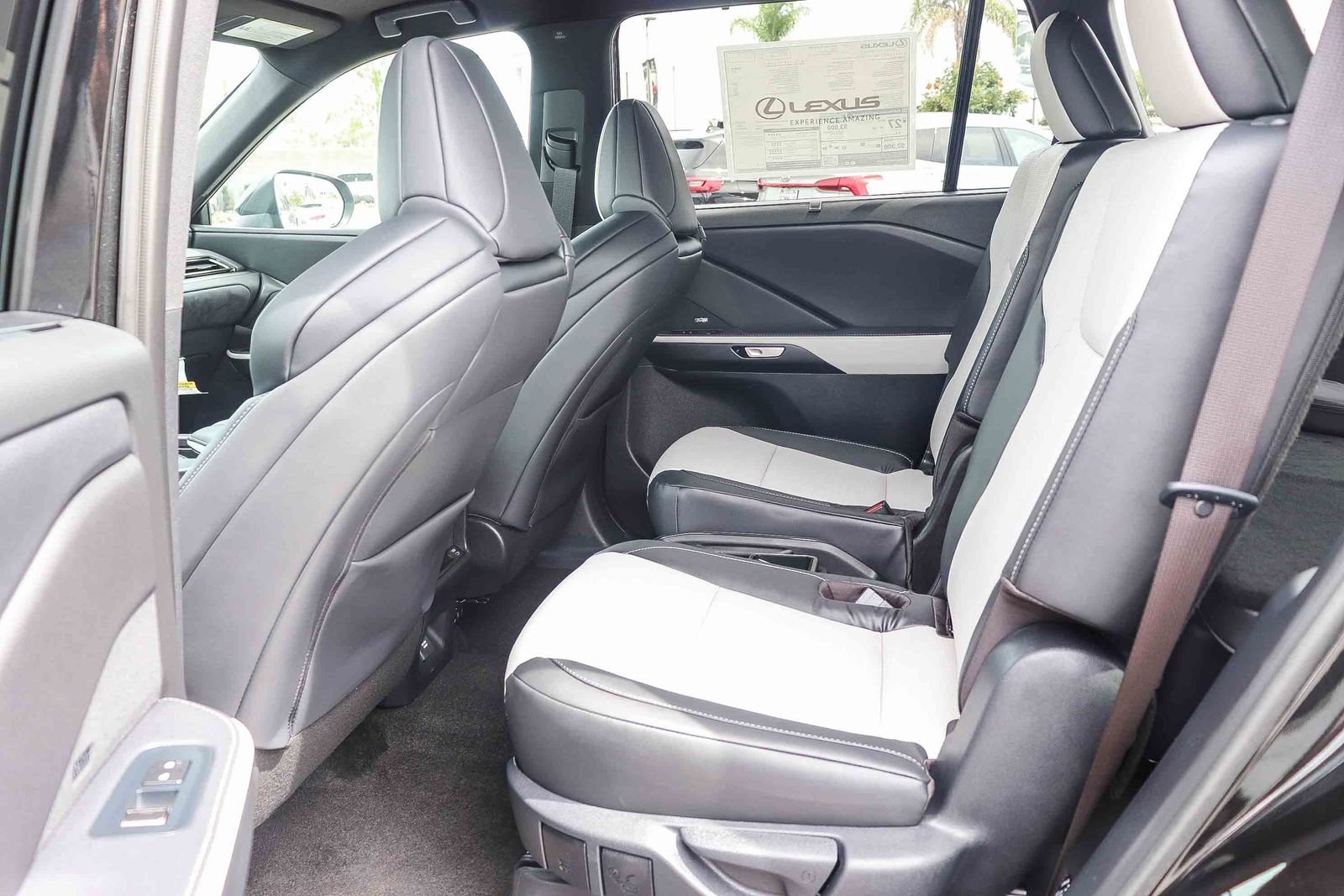 New 2026 Caviar Lexus TX 500h F SPORT PERFORMANCE PREMIUM AWD image 22