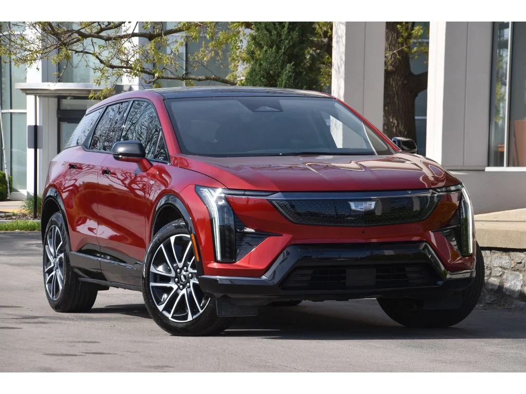 2025 Cadillac OPTIQ