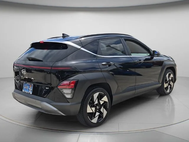 2024 Hyundai Kona Limited - Photo 7
