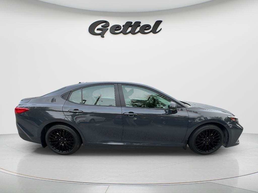 Used 2025  Toyota LE image 4