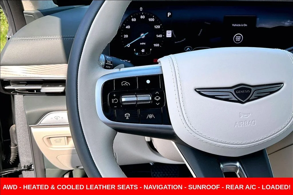 Used 2025 Silver Genesis 3.5T Prestige image 11
