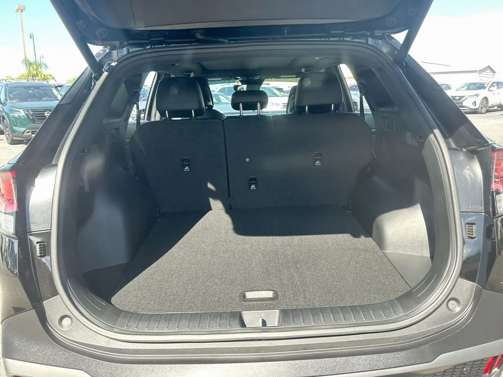 Certified Used 2024 Black Kia X-Line image 26