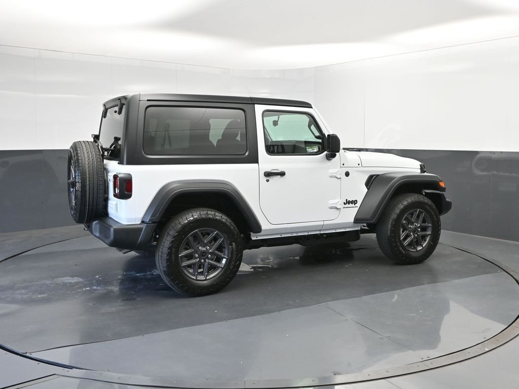New 2026 Bright White Clear-Coat Exterior Paint Jeep Sport image 15