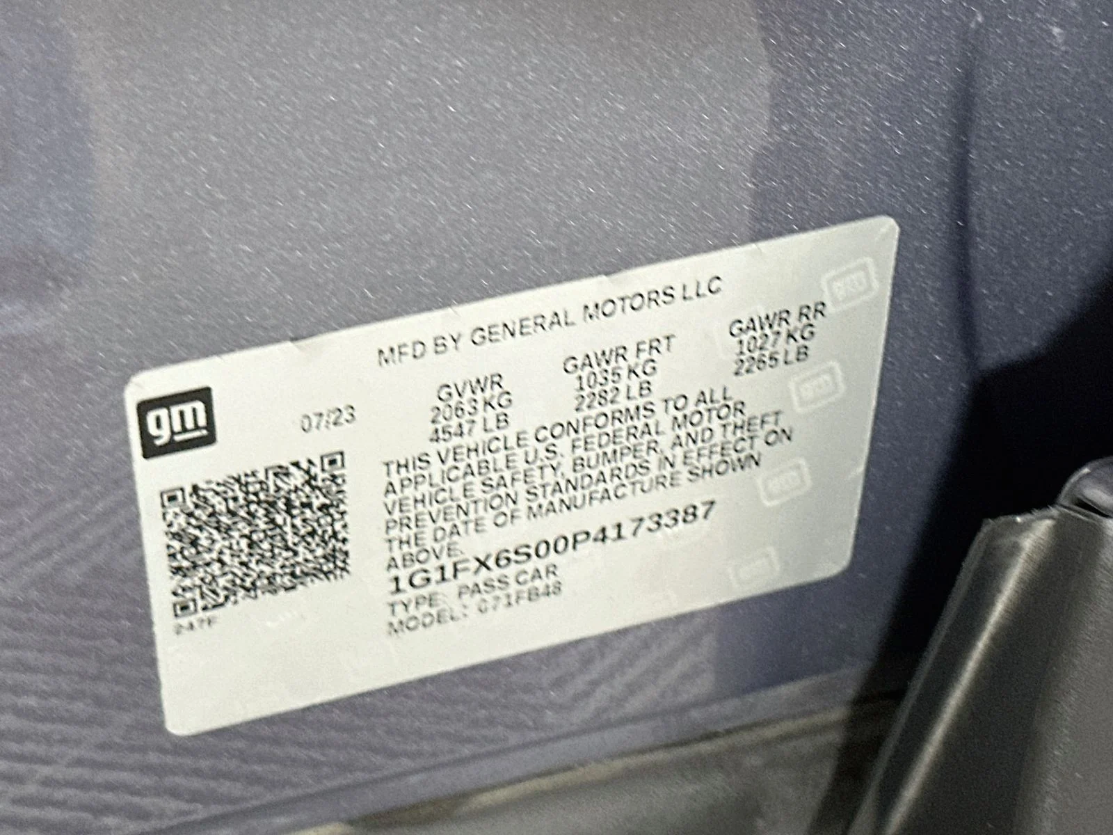 Used 2023 Gray Ghost Metallic Chevrolet 2LT image 33