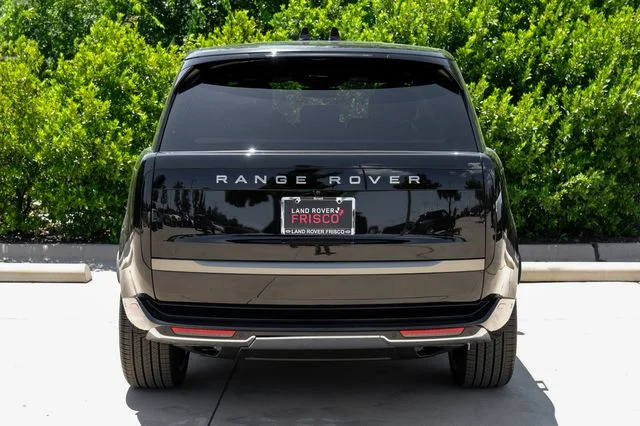 New 2026 Black Land Rover SE image 9