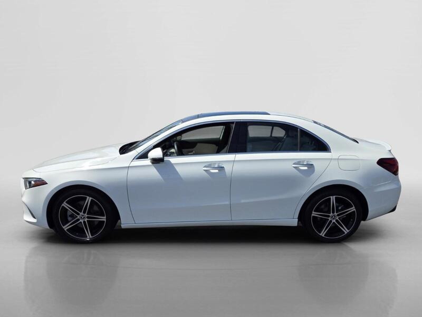 Certified Used 2022 Polar White Mercedes-Benz A 220 image 2