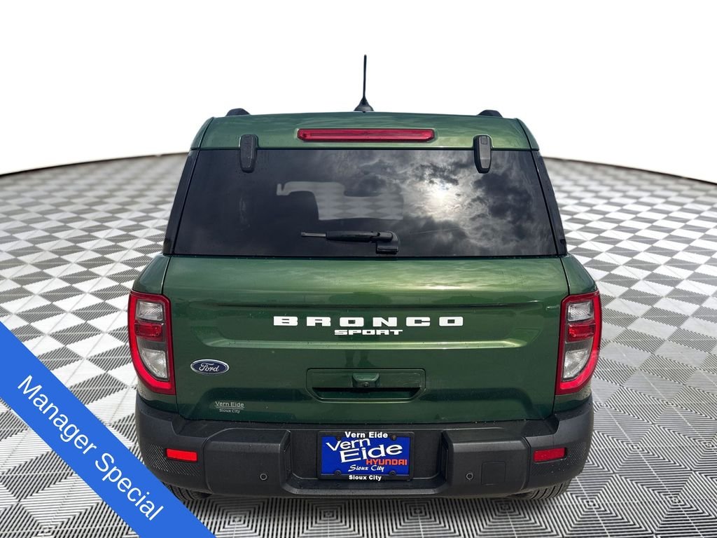 Used 2025 Green Ford Big Bend image 5