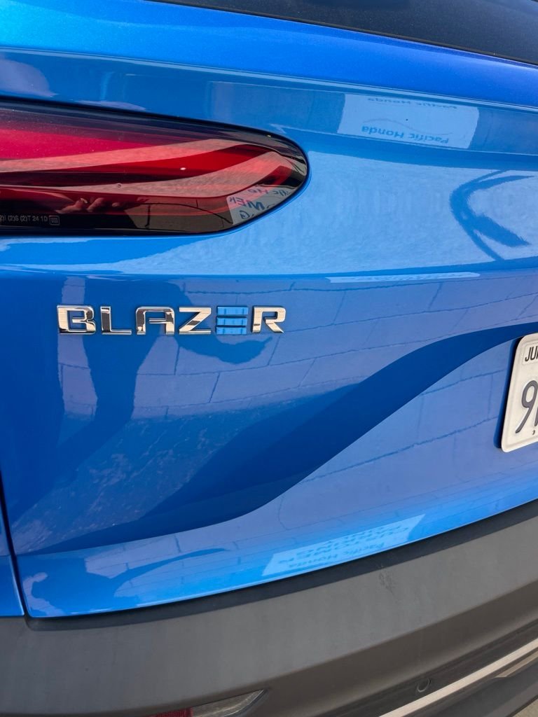Used 2024 Riptide Blue Chevrolet LT image 13