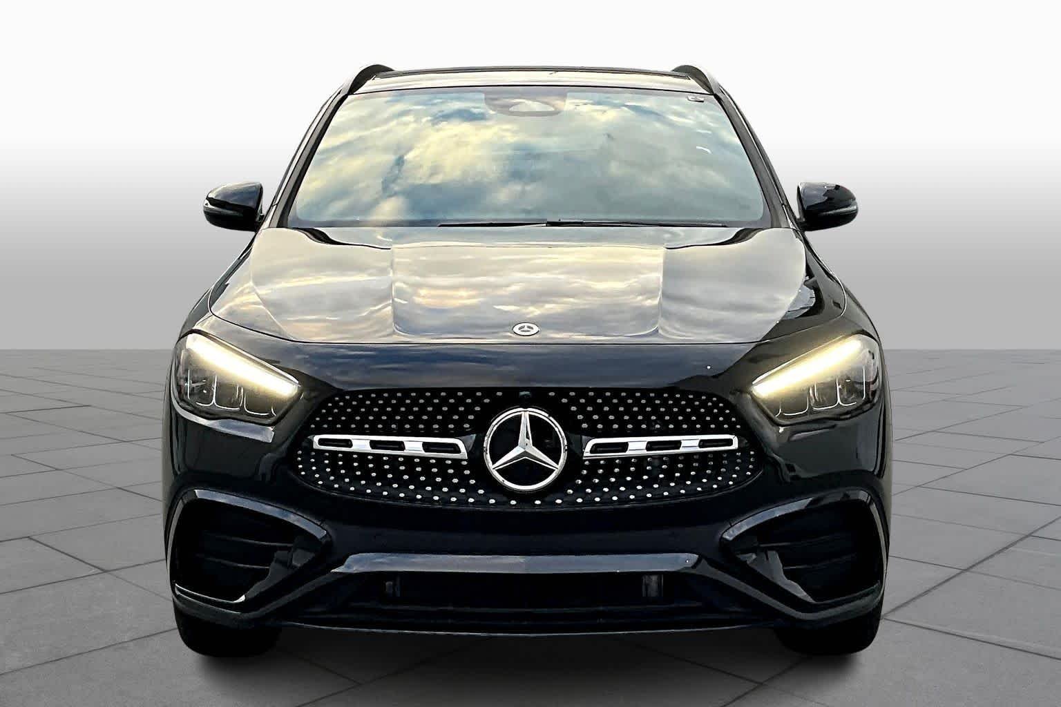 Used 2026 Night Black Mercedes-Benz GLA 250 image 4