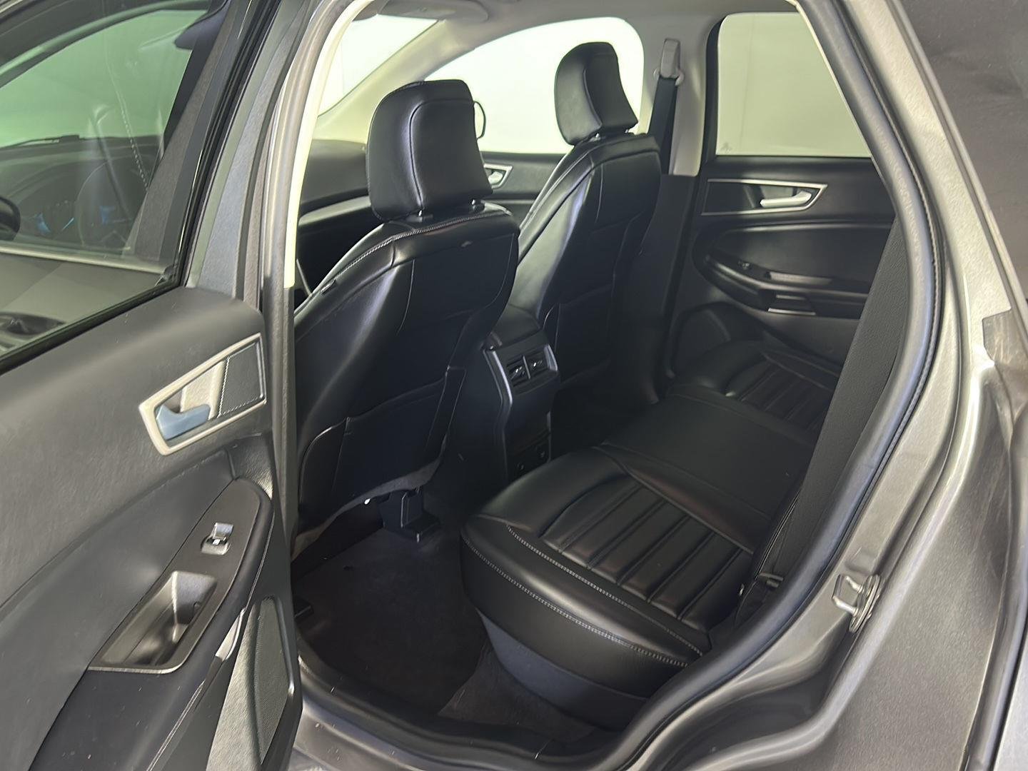 Used 2024 Carbonized Gray Ford SEL image 20