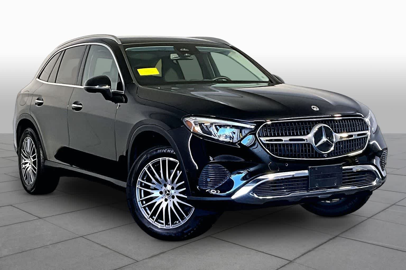 Certified Used 2023 Black Mercedes-Benz GLC 300 image 3