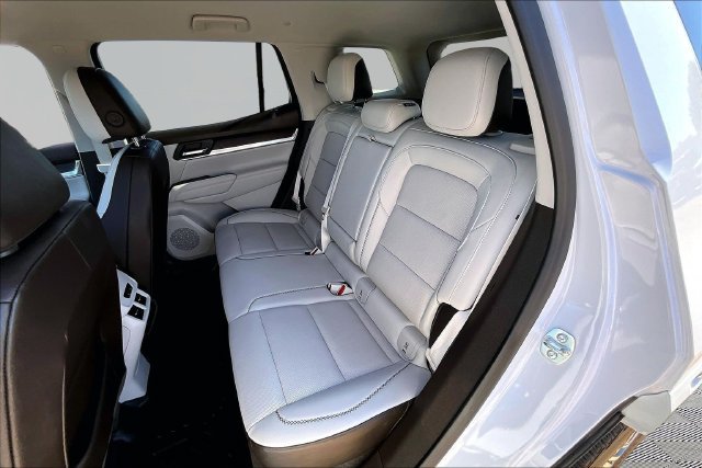 Used 2026 White GMC Denali image 28