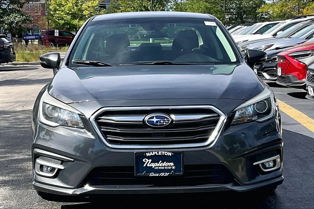 Used 2018 Gray Subaru 2.5i image 2