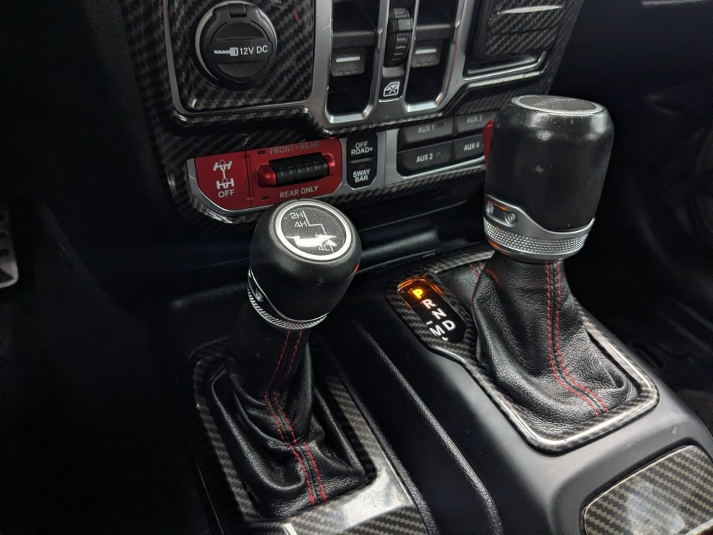 Used 2020 Sting-Gray Clearcoat Jeep Rubicon image 19