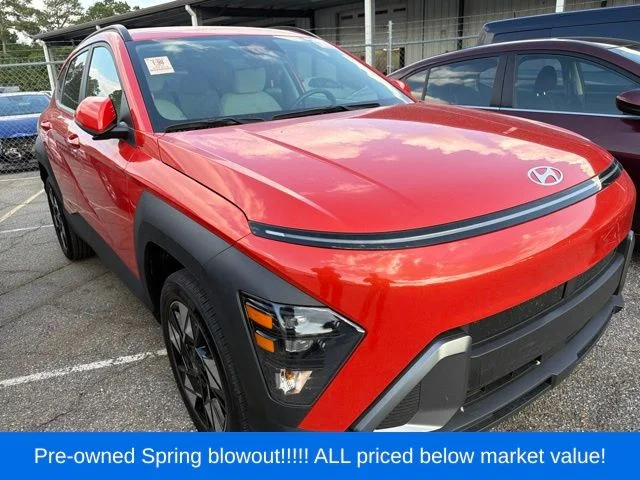 Used 2024 Orange Hyundai SEL image 10
