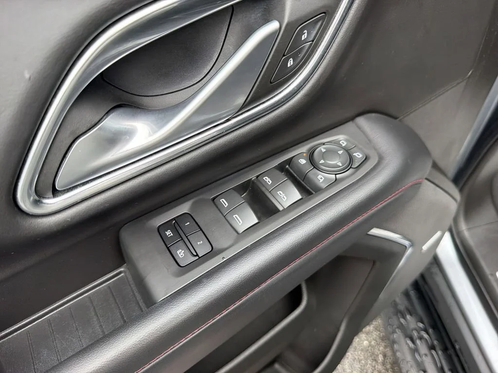 Used 2022 Satin Steel Metallic Chevrolet RST image 30