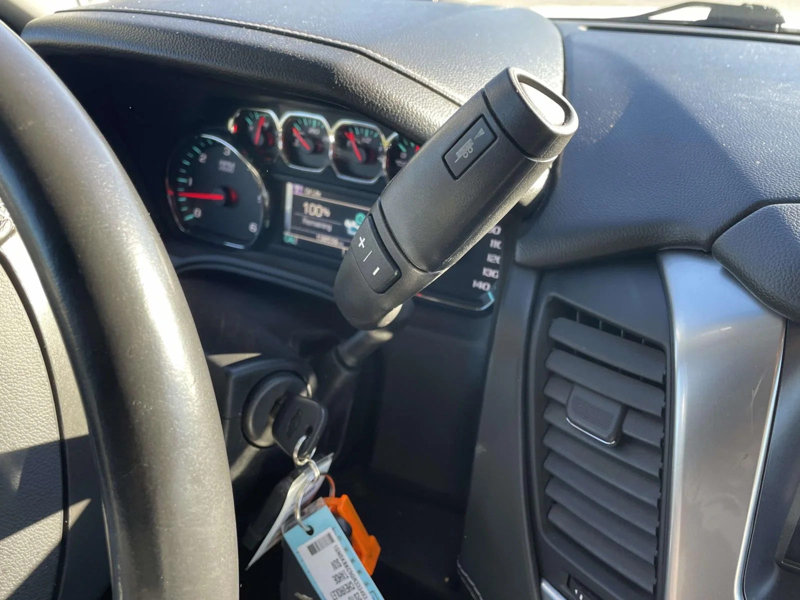 Used 2016 Summit White Chevrolet LT image 15