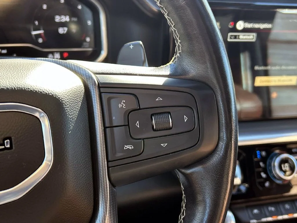 Used 2023 Onyx Black GMC Denali Ultimate image 24