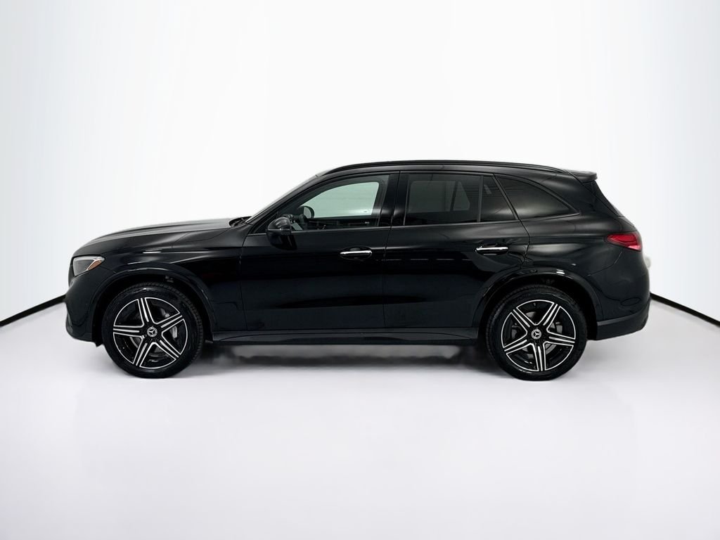 Certified Used 2026 Black Mercedes-Benz GLC 300 image 8