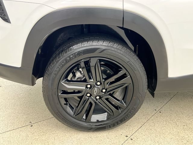 Certified Used 2024 Summit White Chevrolet ACTIV image 39