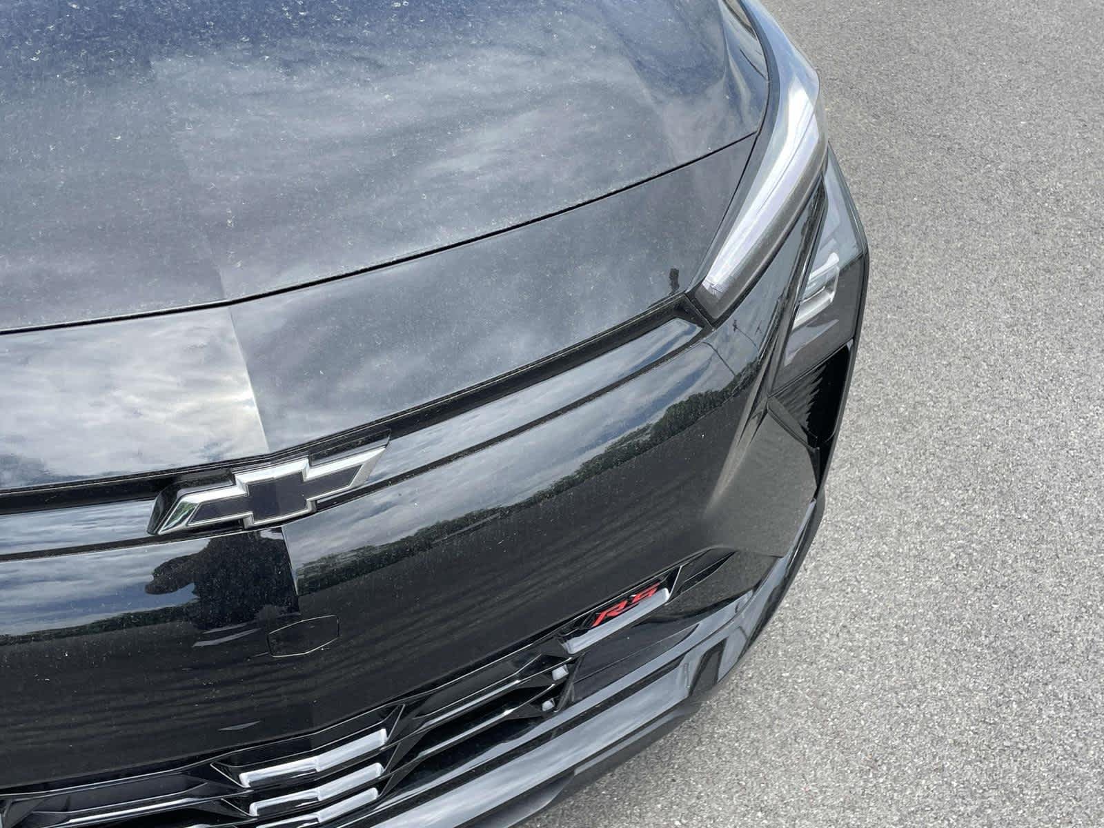 New 2027 Mosaic Black Metallic Chevrolet RS image 9