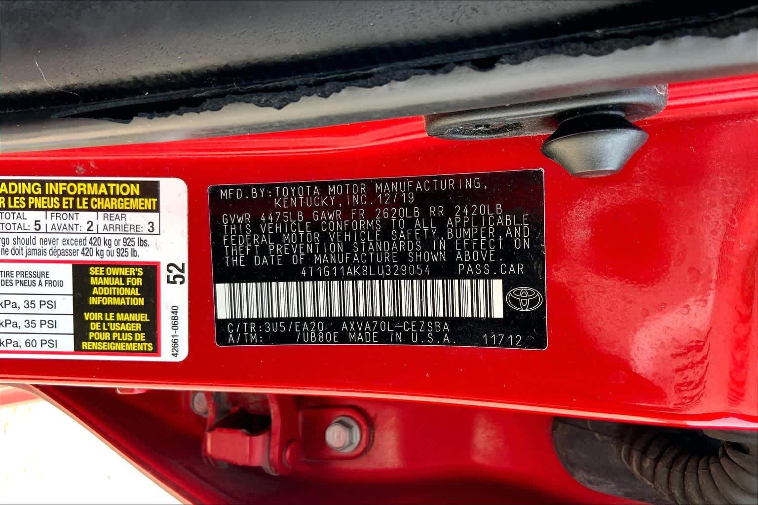 Used 2020 Supersonic Red Toyota SE image 36
