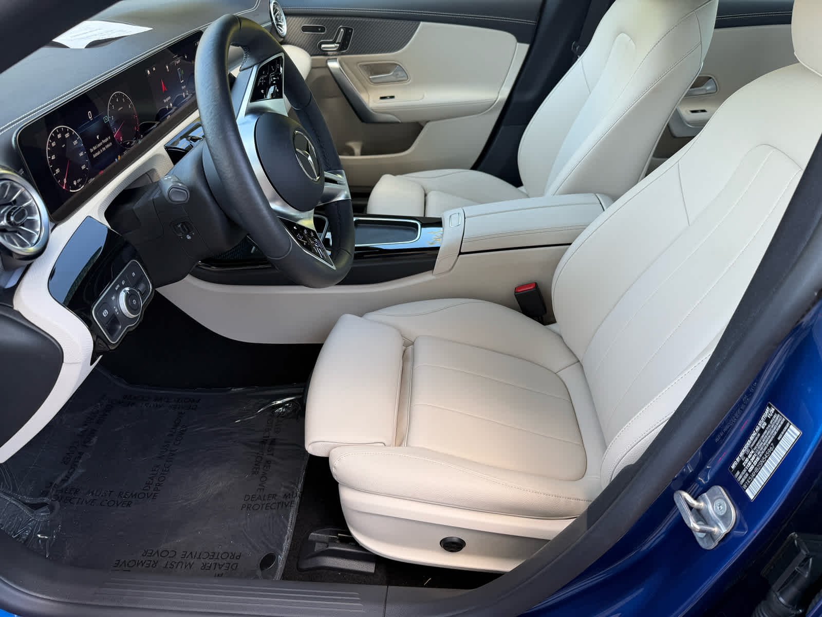 2025 Mercedes-Benz CLA CLA 250 - Photo 10