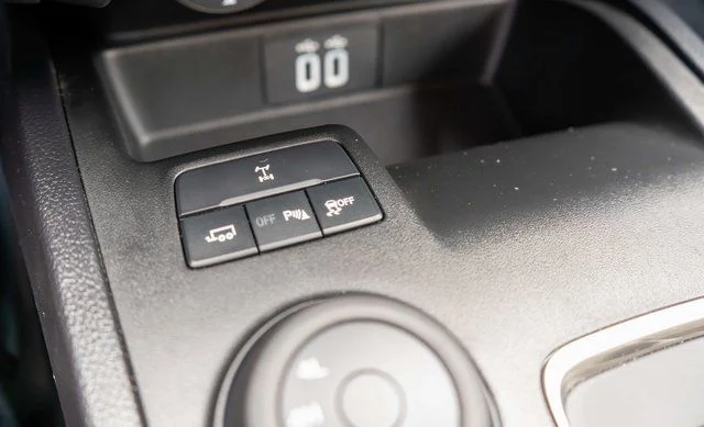 Used 2023 Gray Ford XLT image 29