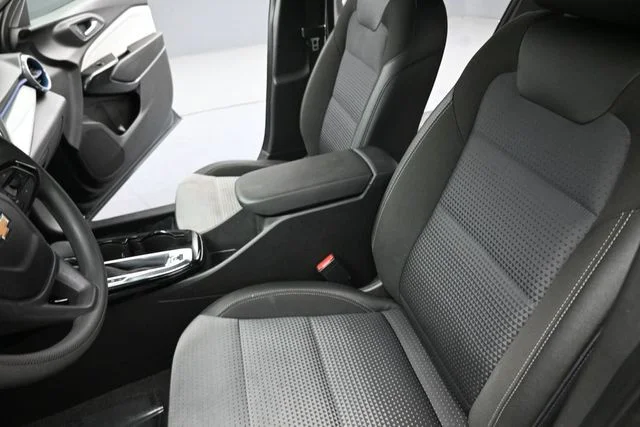 Used 2025 Gray Chevrolet LT image 14