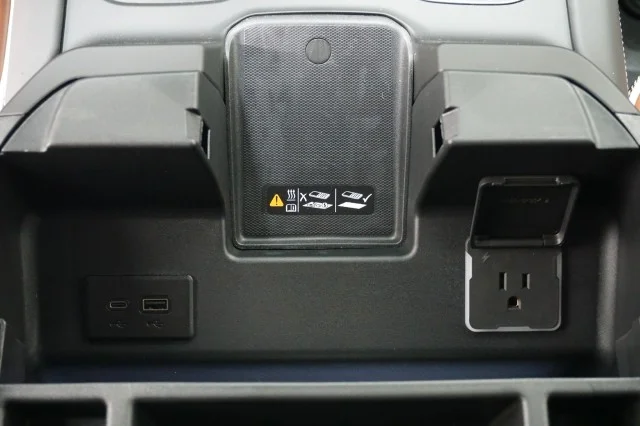 New 2026 Summit White GMC Denali Ultimate DRW image 24