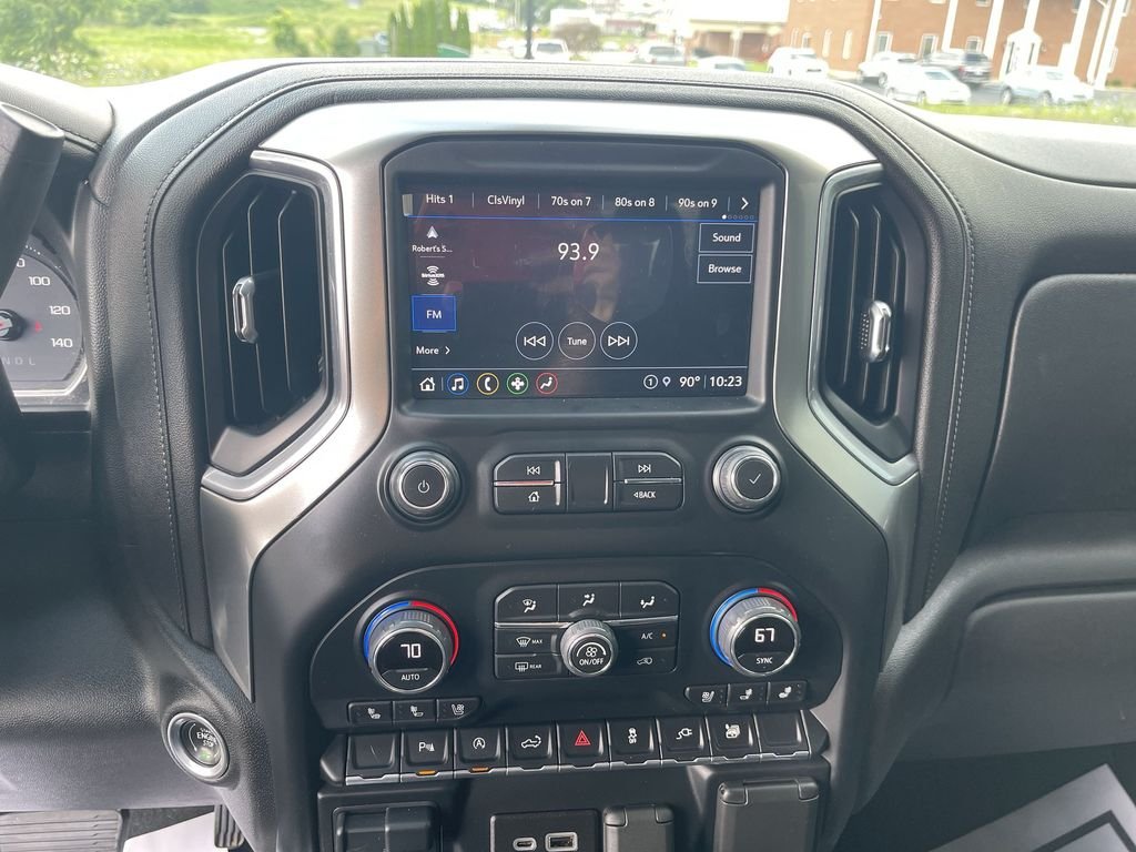 Used 2022 Gray Chevrolet LTZ image 20